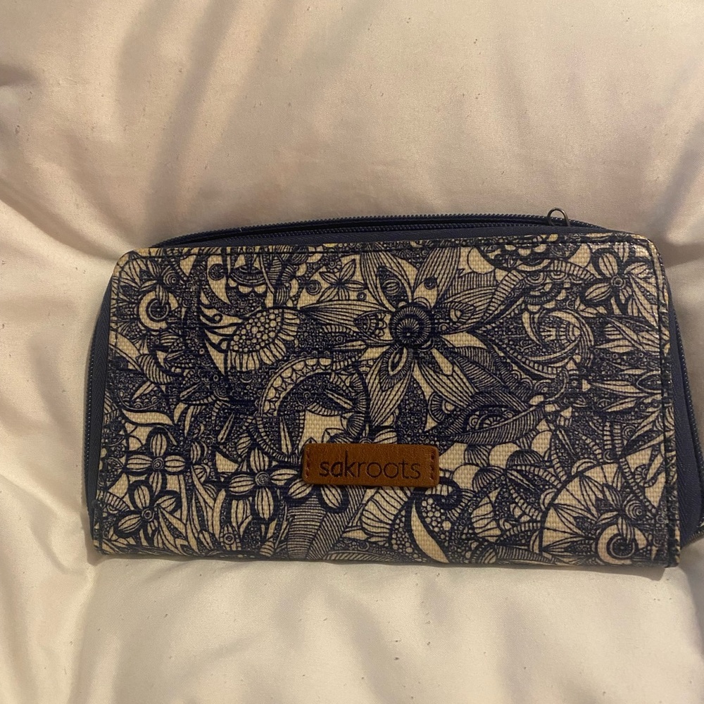 SakRoots wallet.